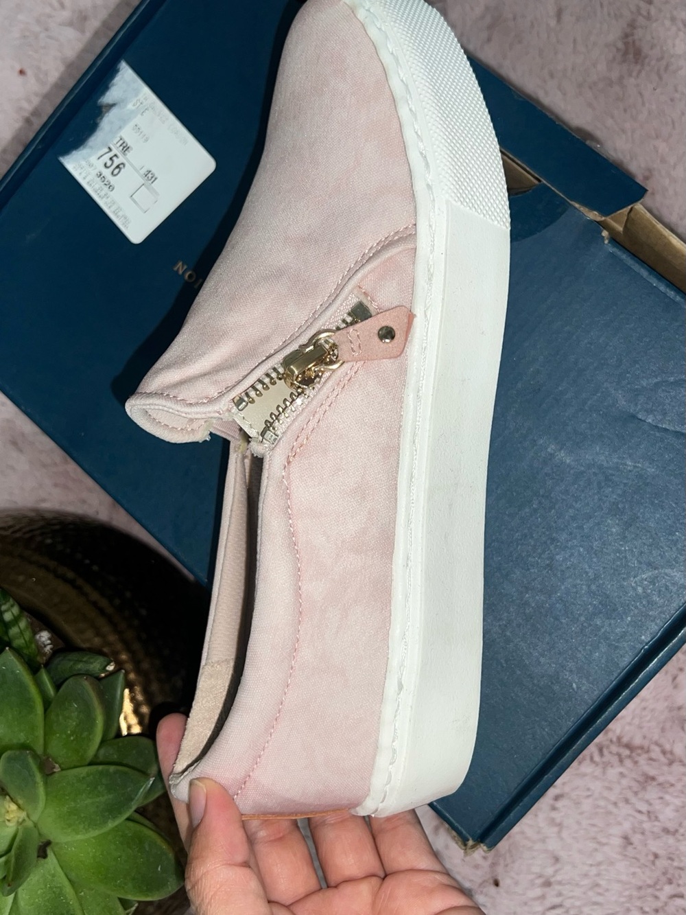 Dr. Scholl's Women's Pink Slip-On Sneakers with Gold Zipper -NEW IN BOX